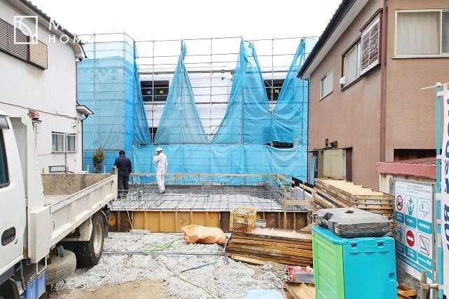 【外観】 | プライバシー性と開放感を高める住環境。陽当たりの良い開かれたロケーションを活かし、心地よい暮らしをプランニング