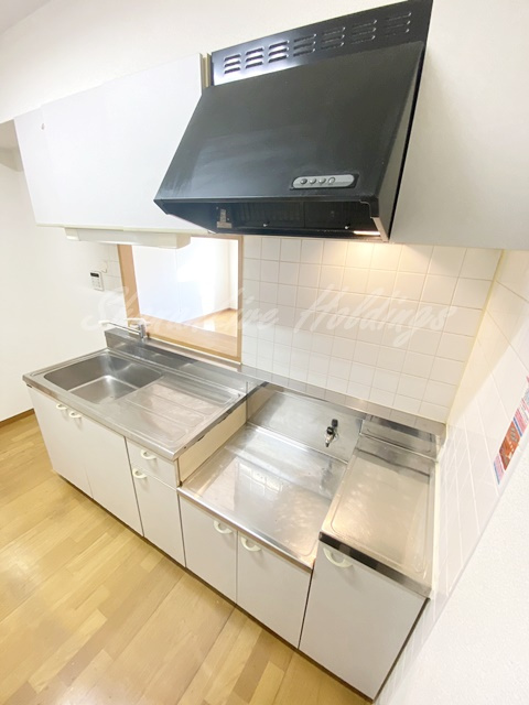 横浜市戸塚区戸塚町の賃貸マンションのキッチン