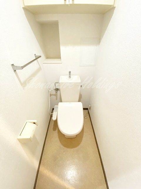 横浜市戸塚区戸塚町の賃貸マンションのトイレ