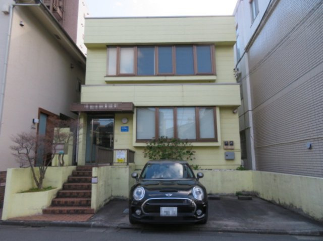 江戸川区西葛西３丁目のビル