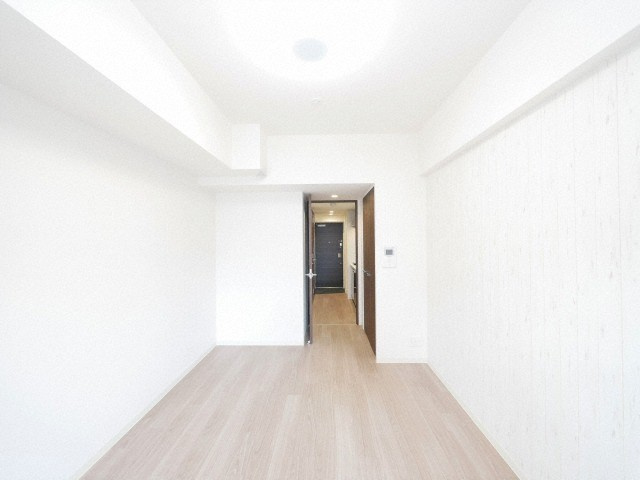 プレサンス堺筋本町センティスの洋室