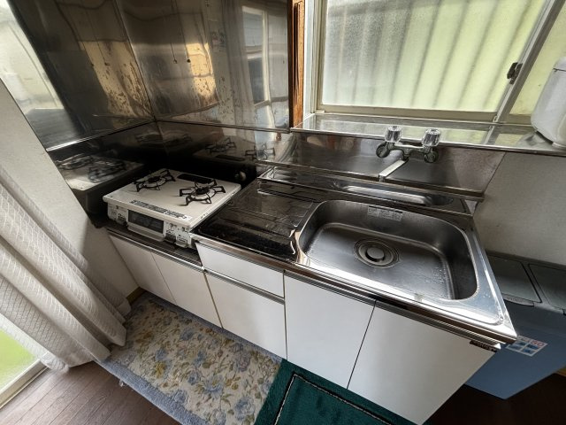 和田町花園　中古戸建のキッチン