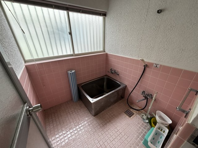 和田町花園　中古戸建の浴室