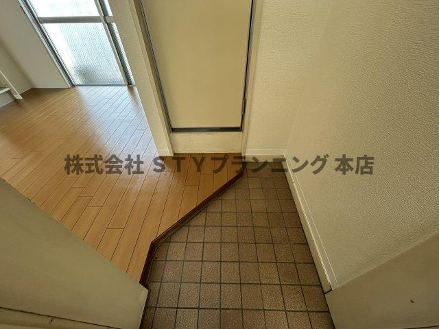 仲介手数料0円！ハートイン中切S棟の玄関