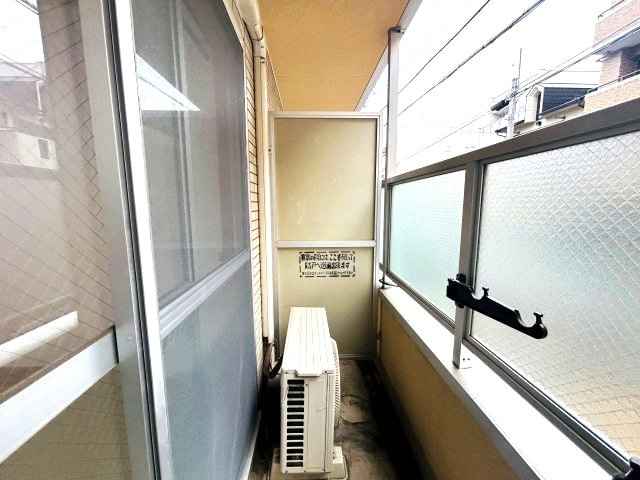 シャトラン弓木五番館のバルコニー