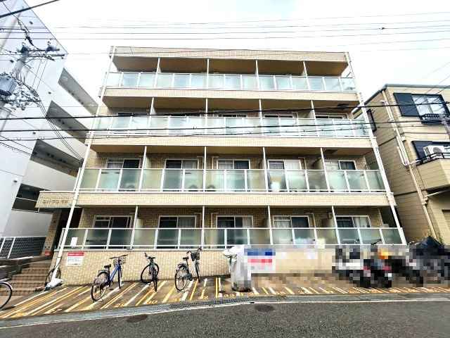シャトラン弓木五番館の外観