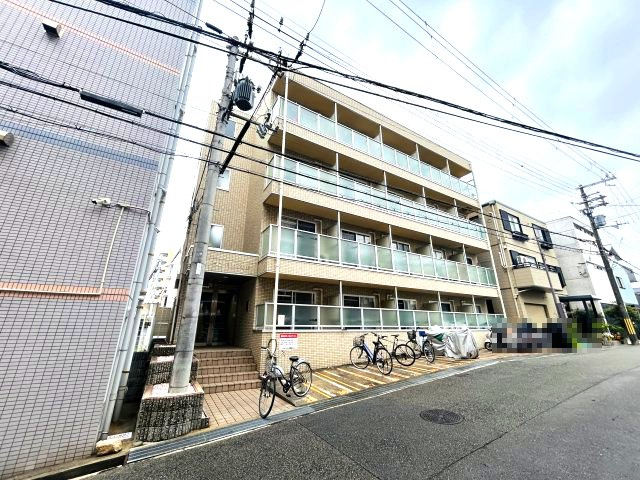 シャトラン弓木五番館の外観