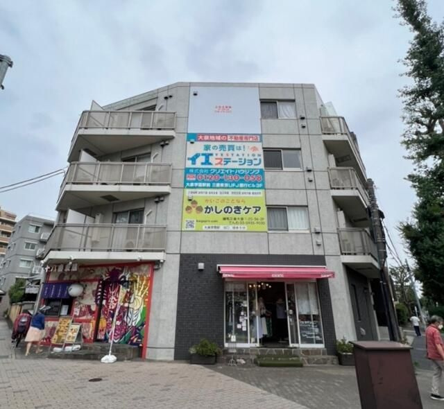 プラティーク練馬大泉の外観