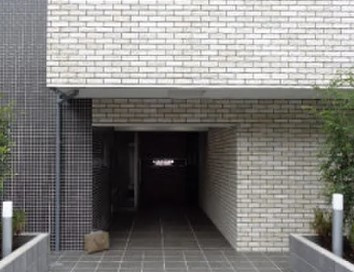 イーストランド日本堤のエントランス