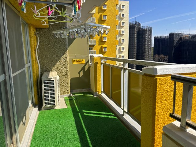 【バルコニー】