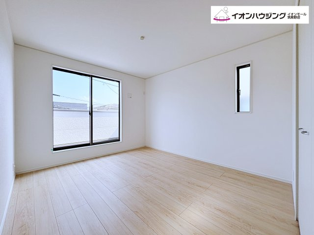 春日市紅葉ヶ丘西第８　1号棟