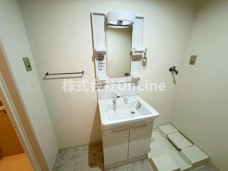 東大阪市衣摺３丁目の賃貸マンションの独立洗面台