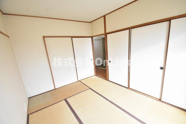 東大阪市若江西新町２丁目の賃貸マンションの居間・リビング
