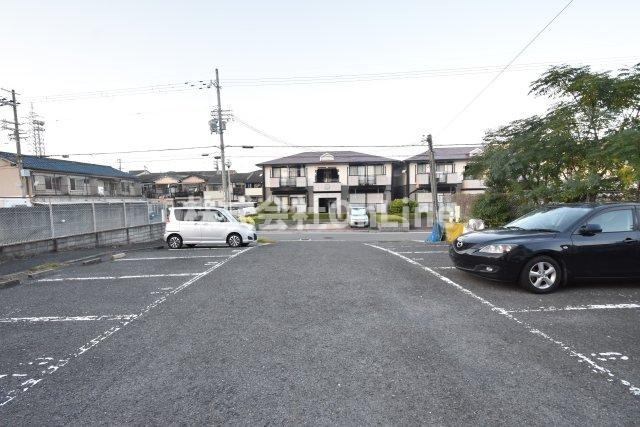 【駐車場】 | ベルメゾン伍の坪