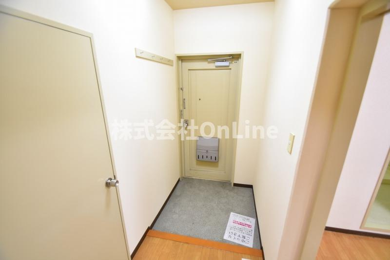 東大阪市横枕の賃貸マンションの玄関
