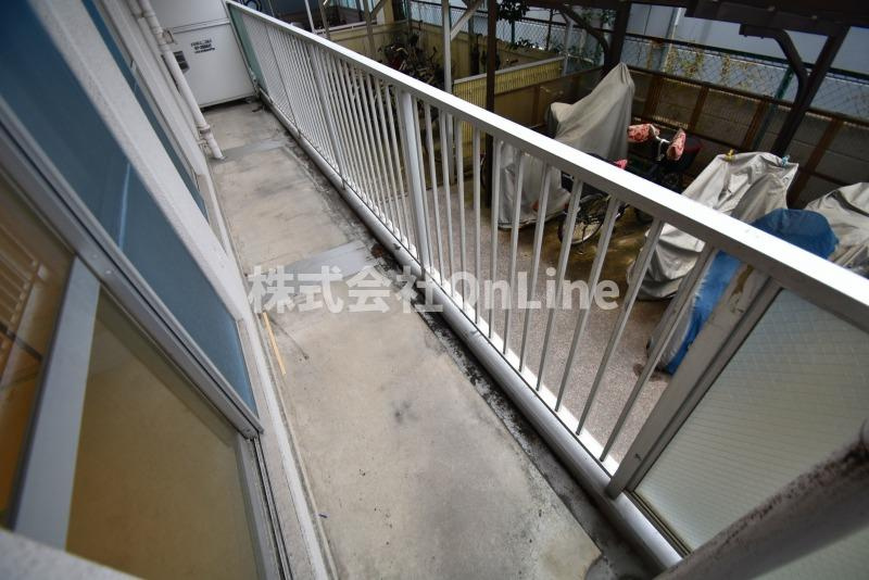 東大阪市横枕の賃貸マンションのバルコニー