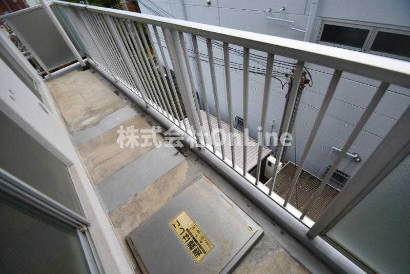 東大阪市横枕の賃貸マンションのバルコニー