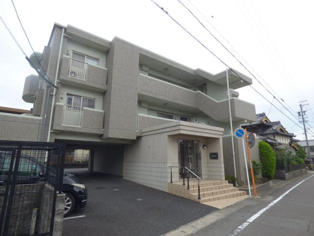 グランドソレーユの外観