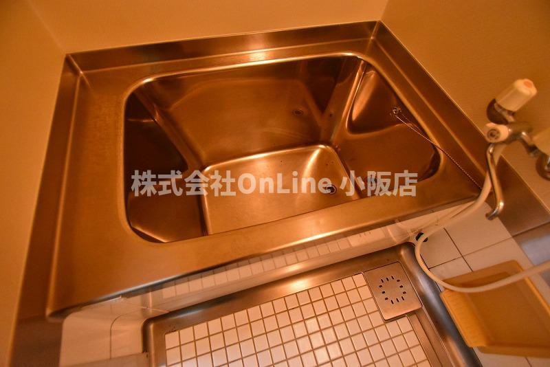 東大阪市玉串元町２丁目のアパートの浴室
