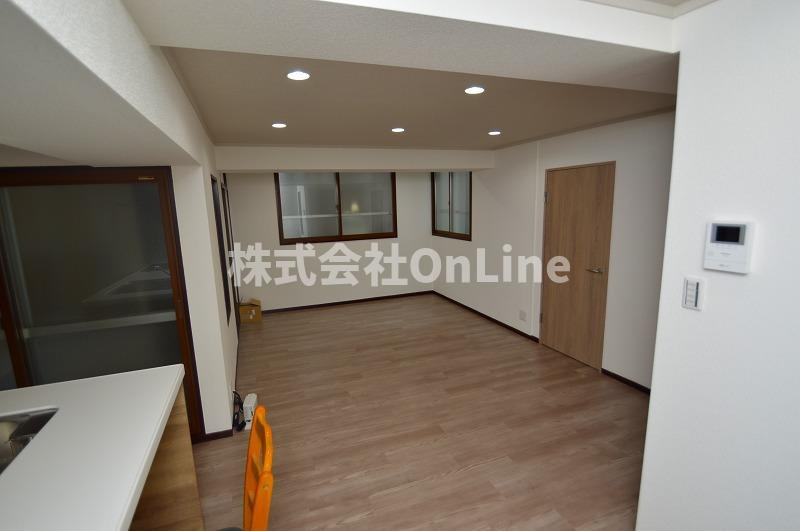 東大阪市横沼町２丁目の賃貸マンションの洋室