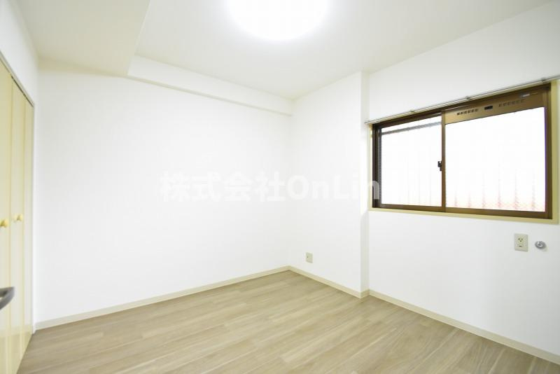 東大阪市友井５丁目の賃貸マンションの子供部屋