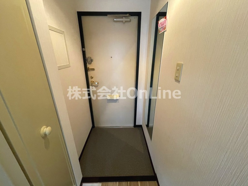 東大阪市友井５丁目の賃貸マンションの玄関