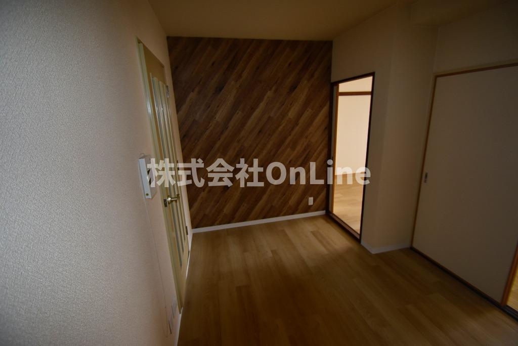 東大阪市友井５丁目の賃貸マンションの居間・リビング