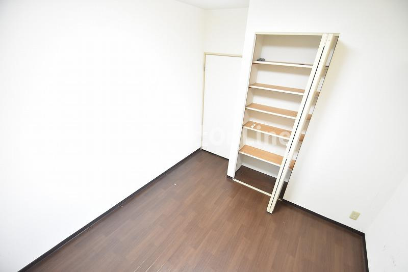 東大阪市友井５丁目の賃貸マンションの子供部屋