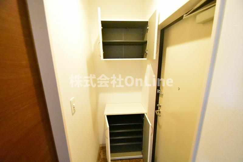 東大阪市長瀬町１丁目のアパートの収納