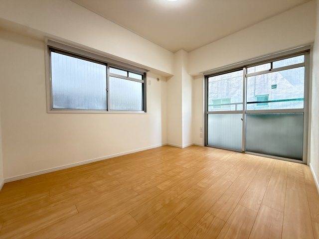 シャンブル東山の洋室|スタンダードな洋室です
