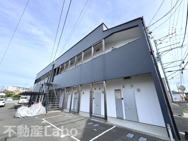 ピーススクエア住吉Aの駐車場