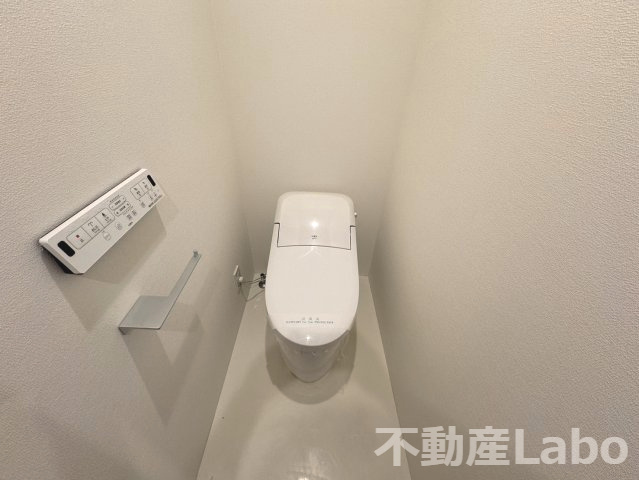 ピーススクエア住吉Aのトイレ