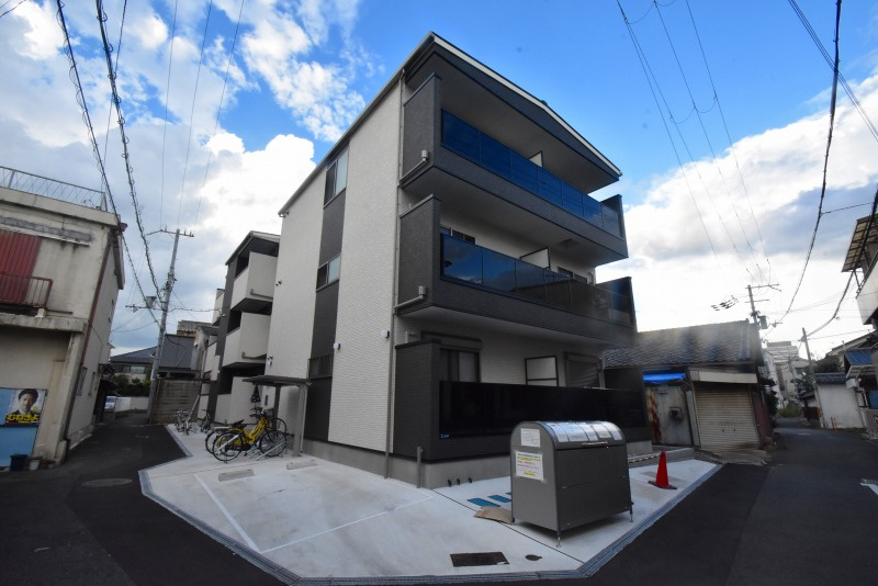 東大阪市小若江１丁目のアパート