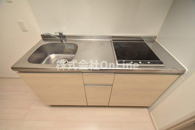 東大阪市小若江１丁目のアパートのキッチン