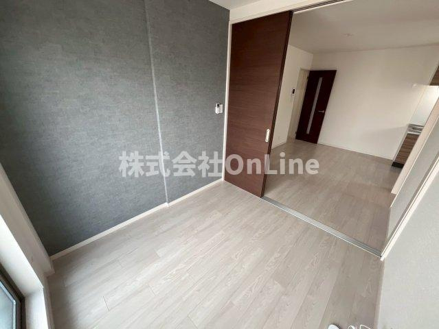 東大阪市近江堂３丁目のアパートの寝室