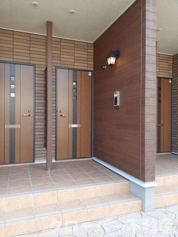 クラール鶴市Ａのエントランス