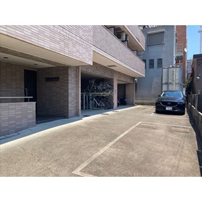 【駐車場】 | フォーシーズン