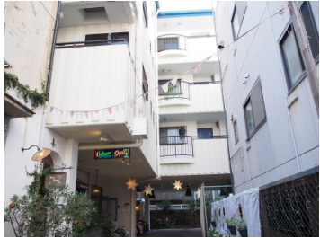 サンハイツ市岡　市岡小学校のエントランス|サンハイツ市岡