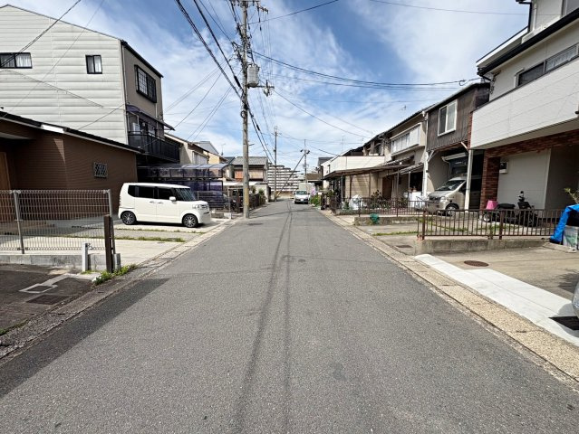 久我石原町の前面道路含む現地写真