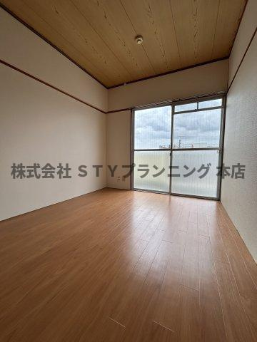 仲介手数料0円！名北ビルの洋室