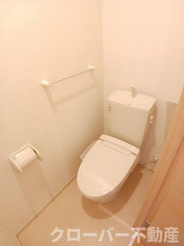 セレノ・カーサＢのトイレ