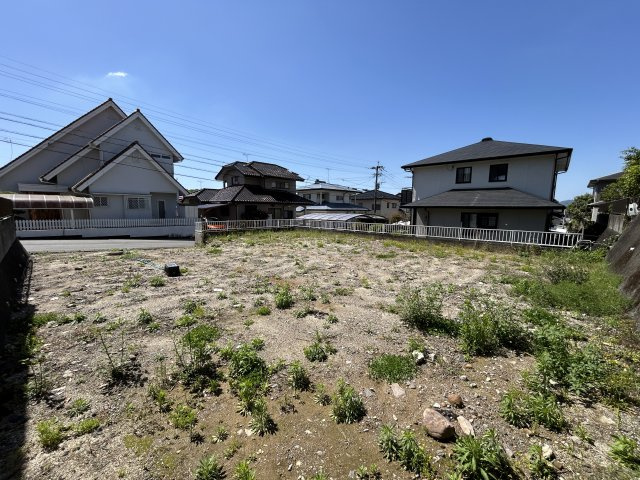 熊本県熊本市北区清水岩倉2丁目22-13の外観|敷地”右奥”からの写真
