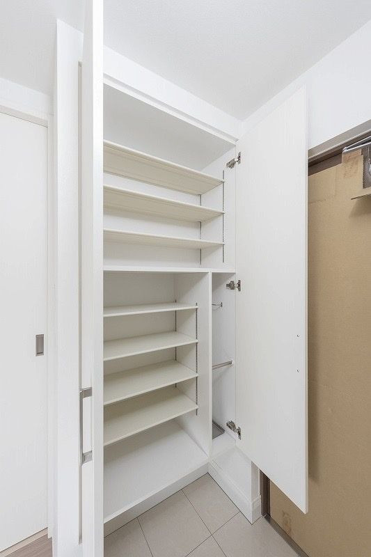 エンクレスト呉服町の収納