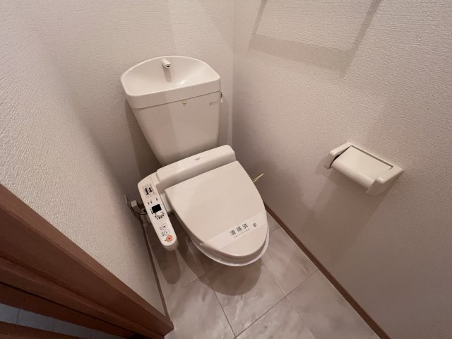 クレセントコートB棟のトイレ