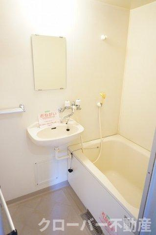 フォレストパークＢの浴室