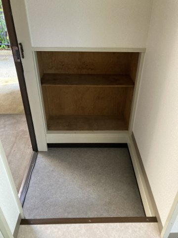 アネックス山王の玄関|シューズボックスあり