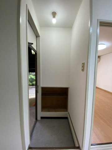アネックス山王の玄関|シューズボックスあり