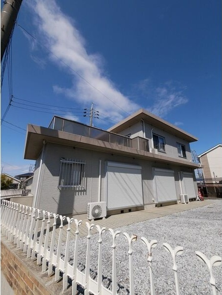 愛知郡東郷町春木白土戸建の外観