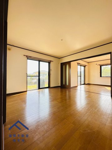 糟屋郡久山町大字山田　戸建ての居間・リビング