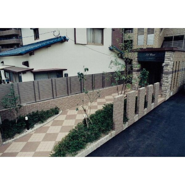 ソルクレスト姪浜　姪北小学校区のエントランス|ソルクレスト姪浜